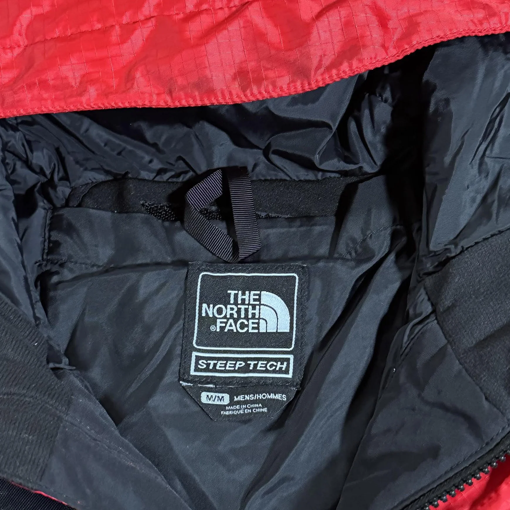 The North Face Search & Rescue Red Jacket (Size M) — RootsBK The North Face Search & Rescue Red Jacket (Size M) — RootsBK